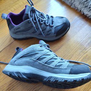Like new!! Columbia Crestwood waterproof hiking shoe sz 7